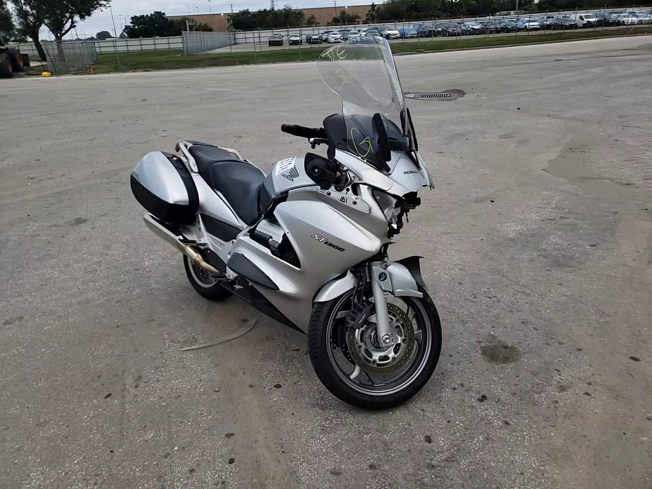 2007 HONDA ST1300 JH2SC51057M501245