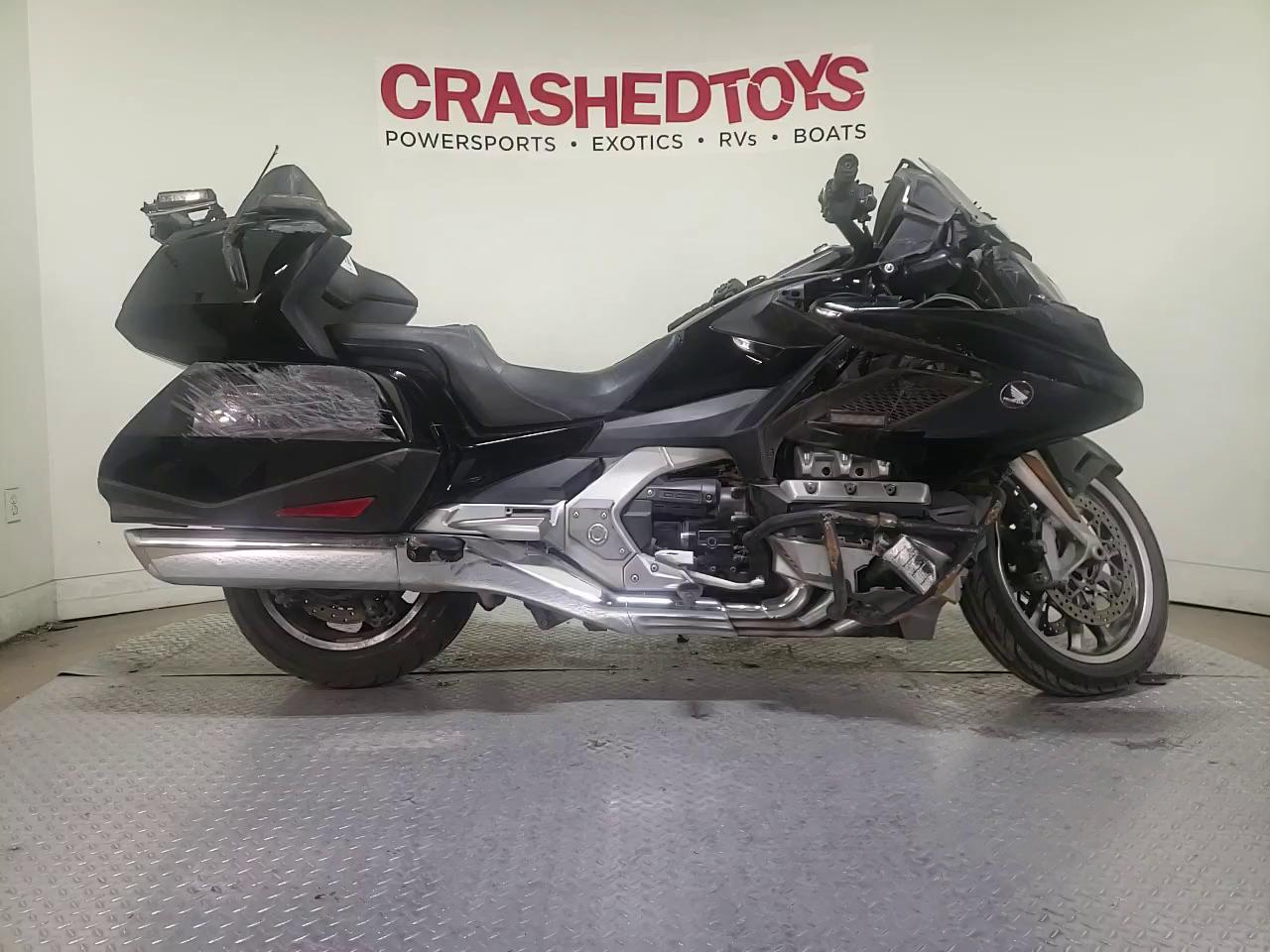 2019 HONDA GL1800 D JH2SC7950KK100556