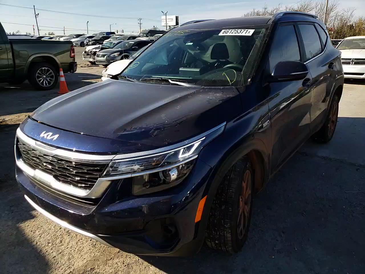 2022 KIA SELTOS EX KNDERCAA7N7267705
