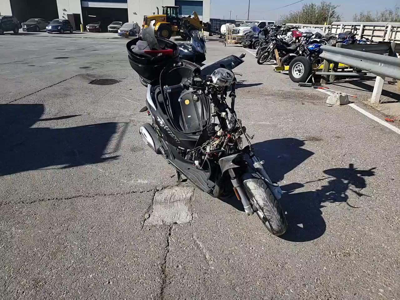2014 PIAGGIO FLY 150 ZAPM798G4E7001460