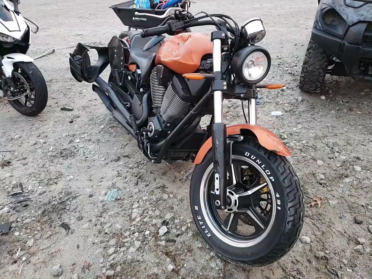 2013 VICTORY MOTORCYCLES JUDGE 5VPMB36N9D3015196