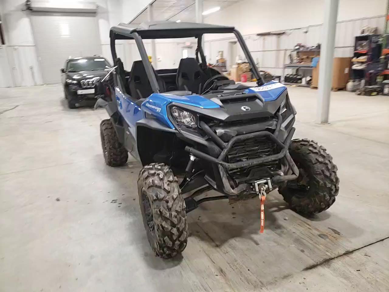 2021 CAN-AM COMMANDER 3JB1RAX47MK001981