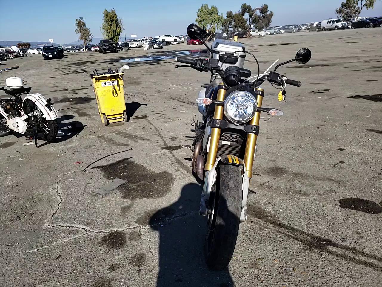 2018 DUCATI SCRAMBLER ZDMKAFCP4JB002149