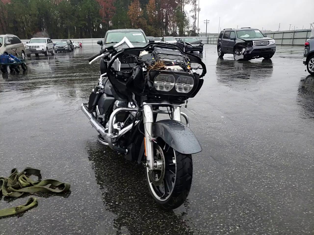 2021 HARLEY-DAVIDSON FLTRX 1HD1KHC15MB611328