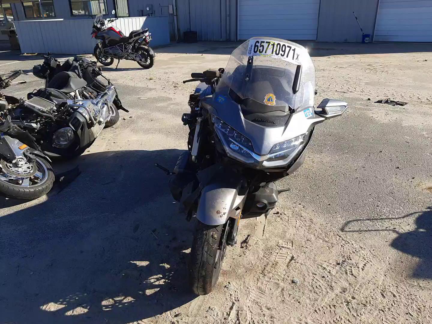2018 HONDA GL1800 B JH2SC7941JK000083