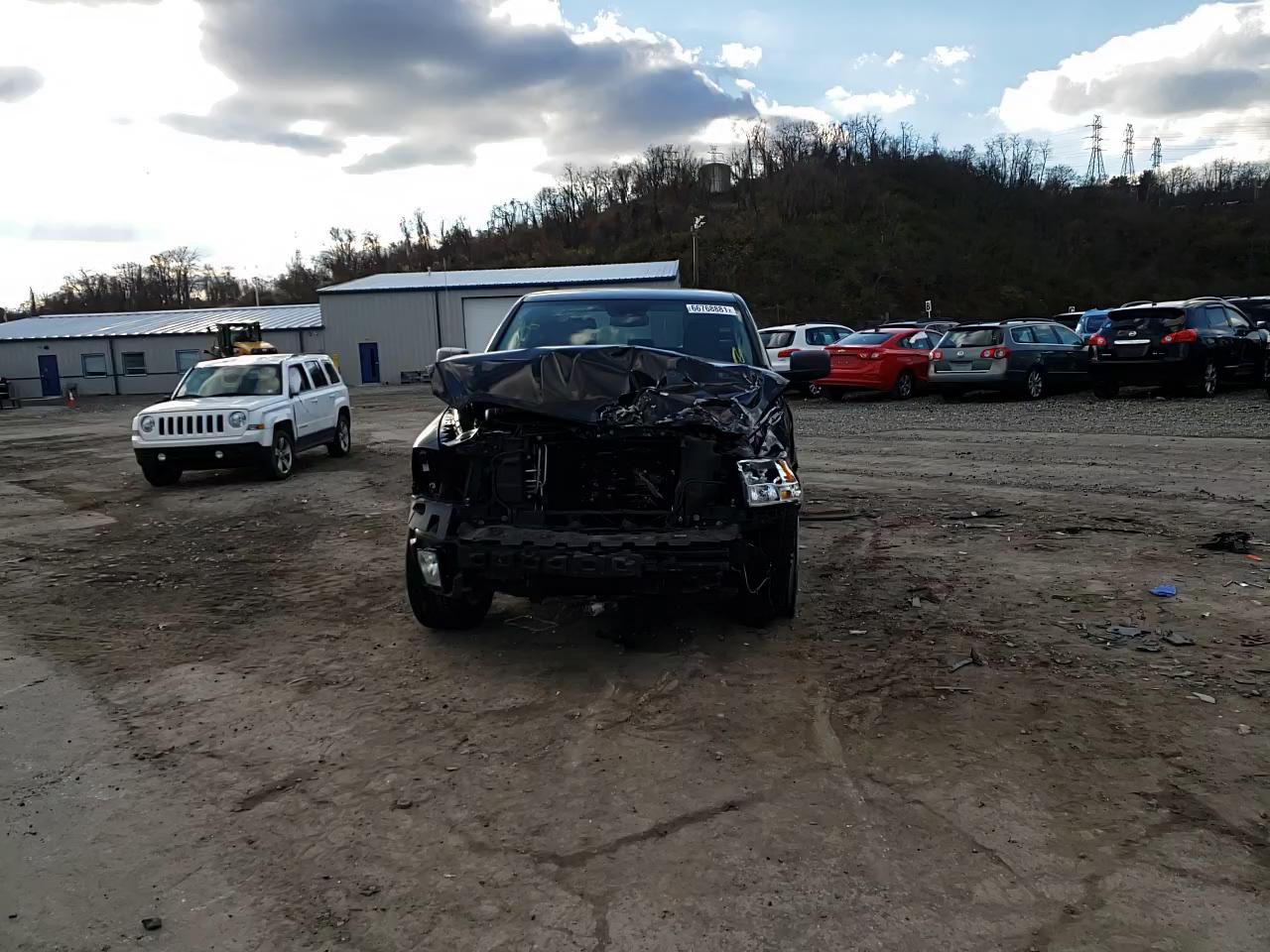 2018 DODGE RAM 1C6RR7FT8JS135960