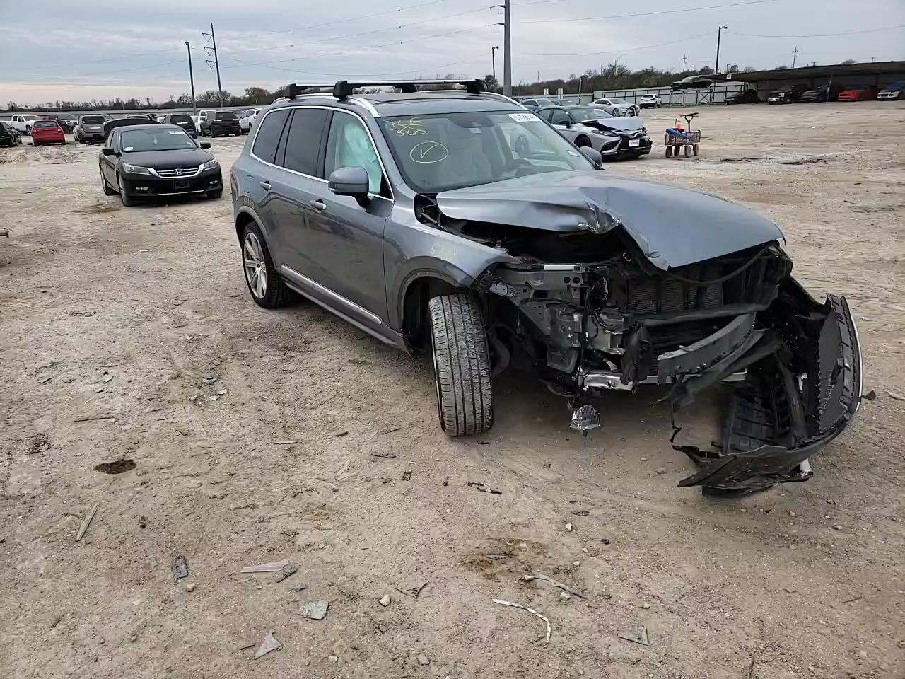 2019 VOLVO XC90 T6 IN YV4A22PL8K1488411