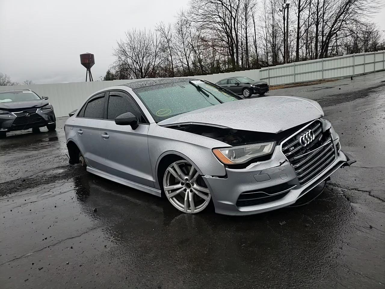 2015 AUDI S3 PREMIUM WAUBFGFF6F1080240