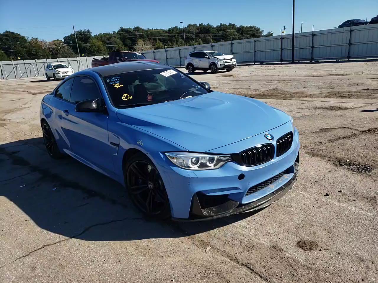 2016 BMW M4 WBS3R9C50GK339038