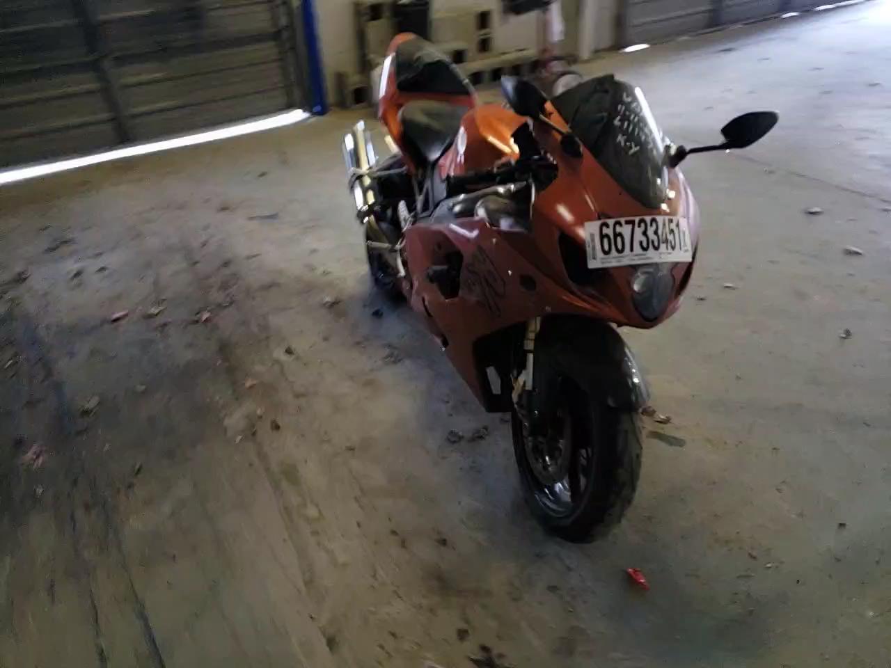 2005 SUZUKI GSX-R600K JS1GN7CA052104720