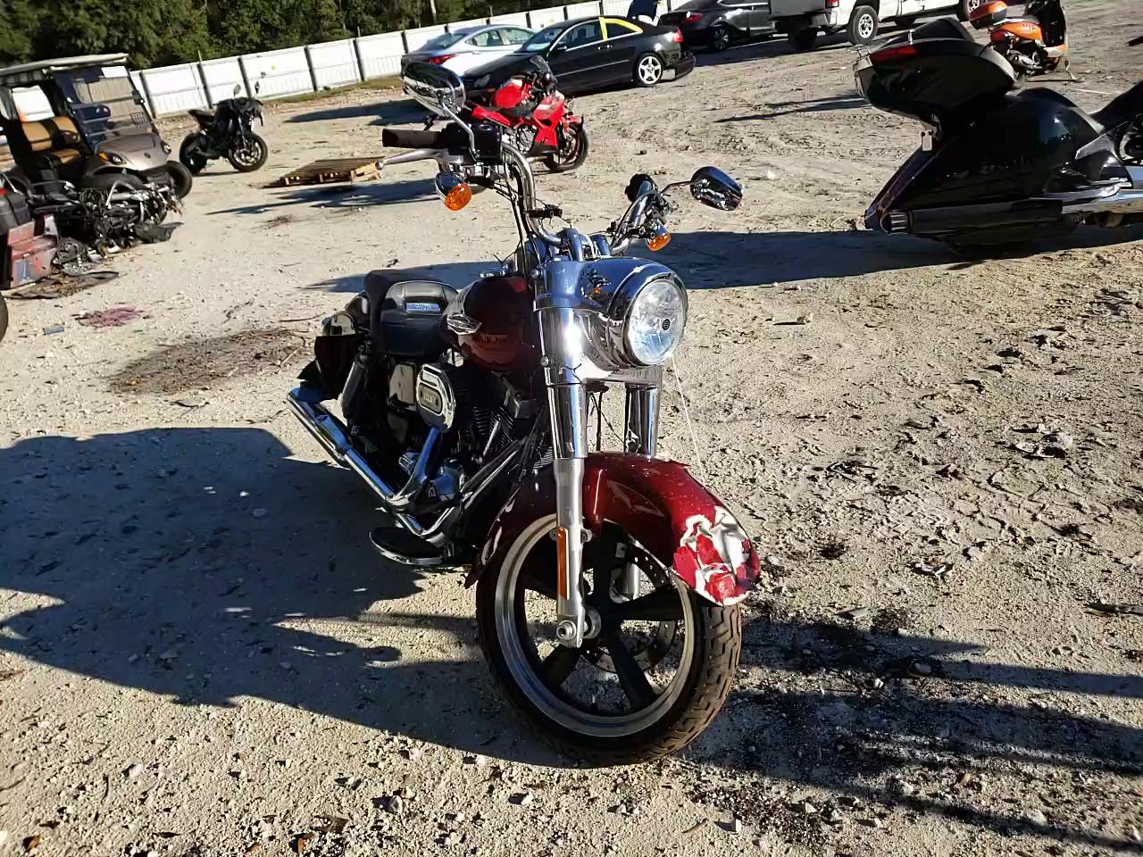 2016 HARLEY-DAVIDSON FLD SWITCH 1HD1GZM19GC305897