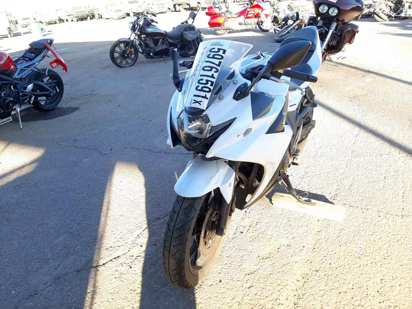 2018 SUZUKI GSX250R LC6DN11A0J1100249