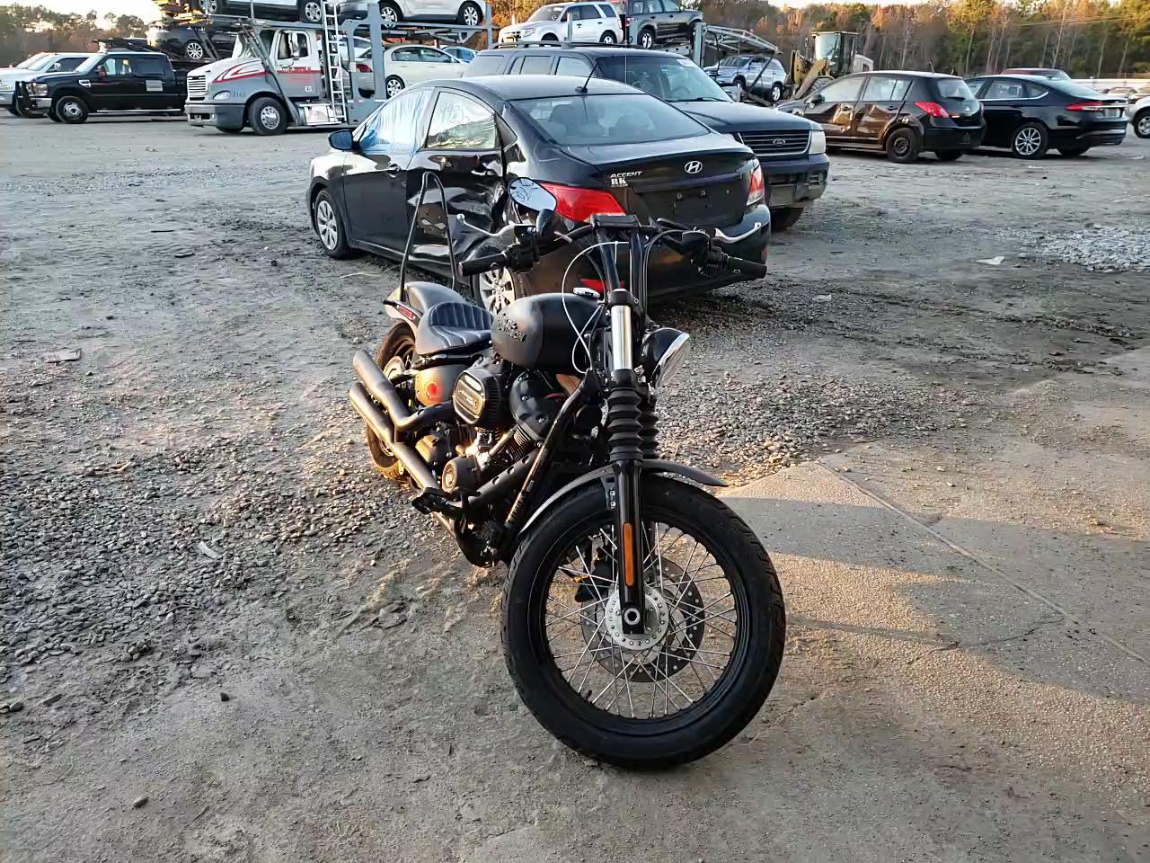 2018 HARLEY-DAVIDSON FXBB STREE 1HD1YJJ10JC083454