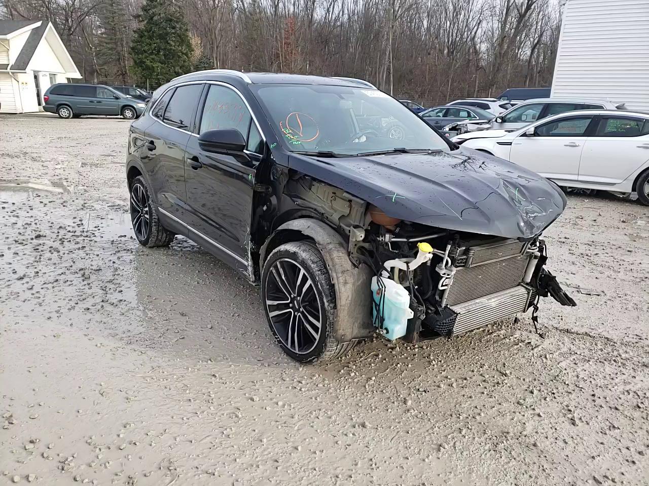 2017 LINCOLN MKC RESERV 5LMTJ3DH6HUL20884