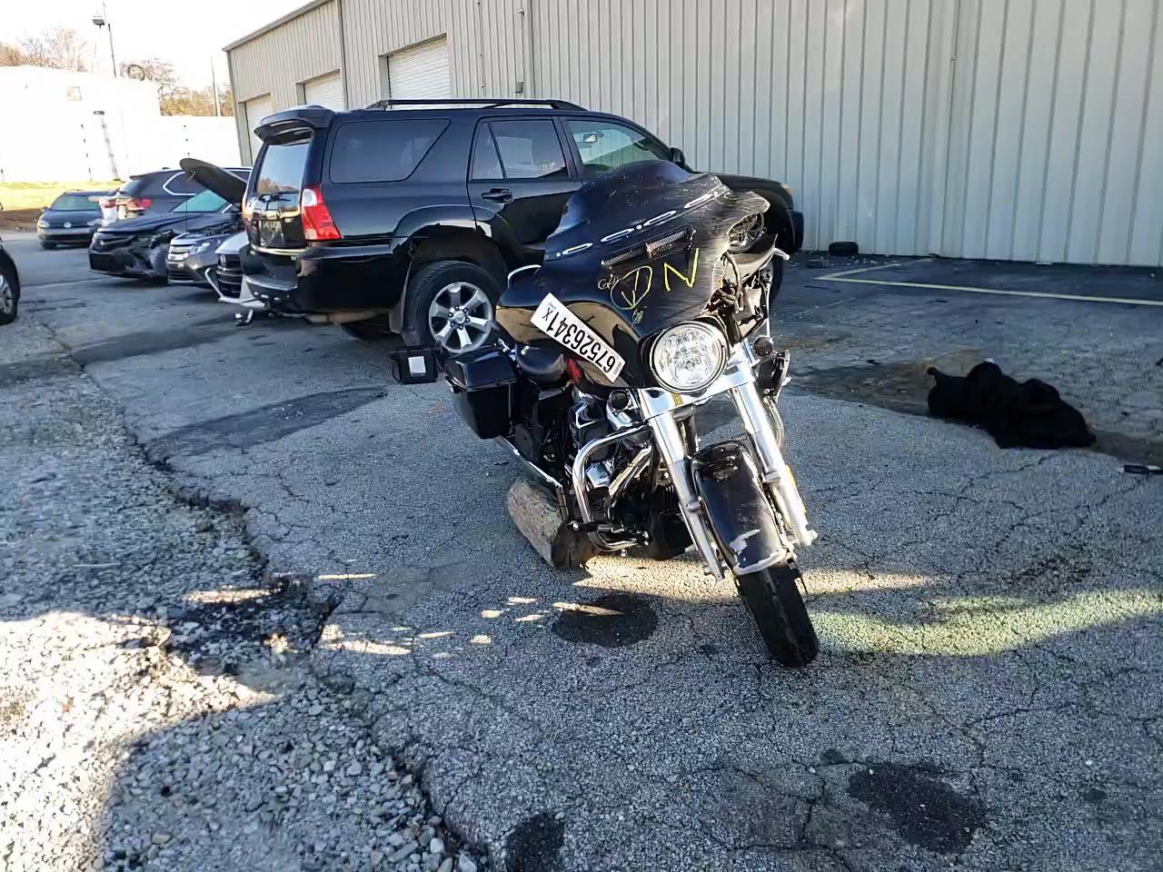 2019 HARLEY-DAVIDSON FLHT 1HD1FVC28KB681849