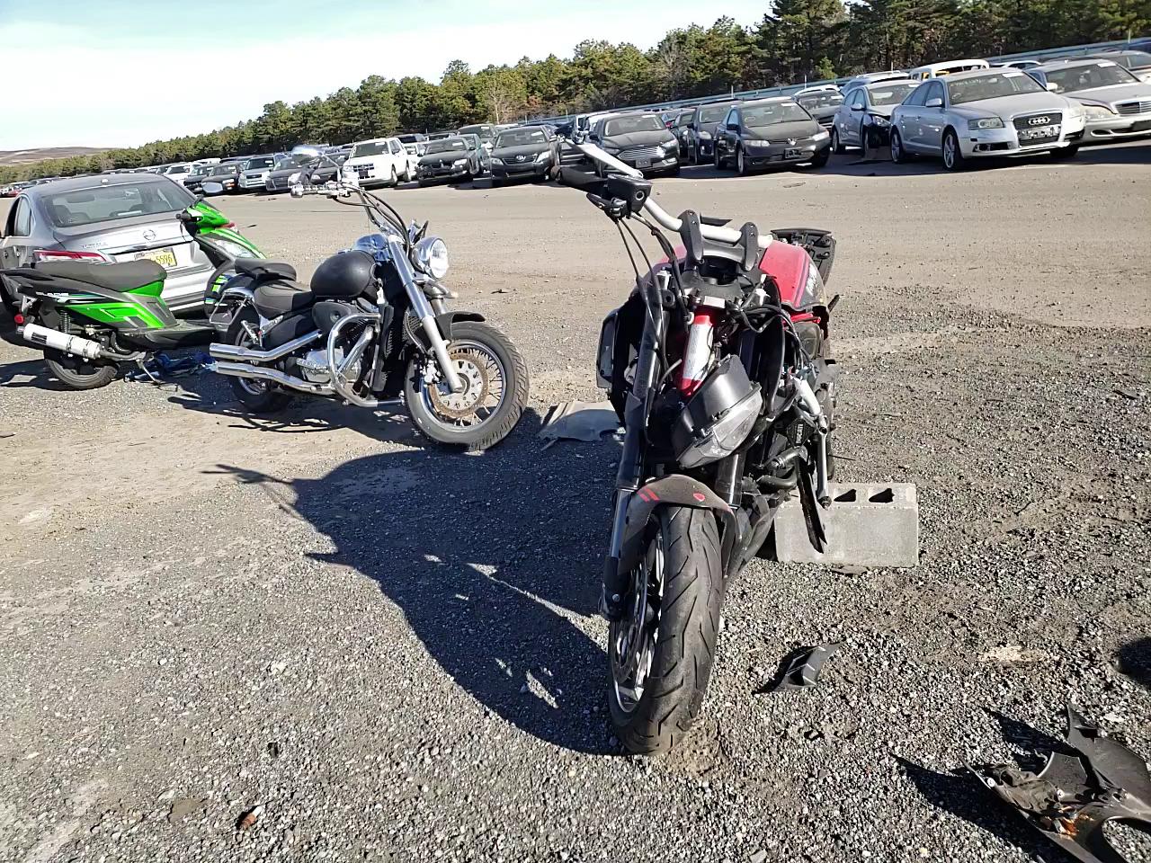2013 DUCATI DIAVEL ZDM13BLW6DB015074