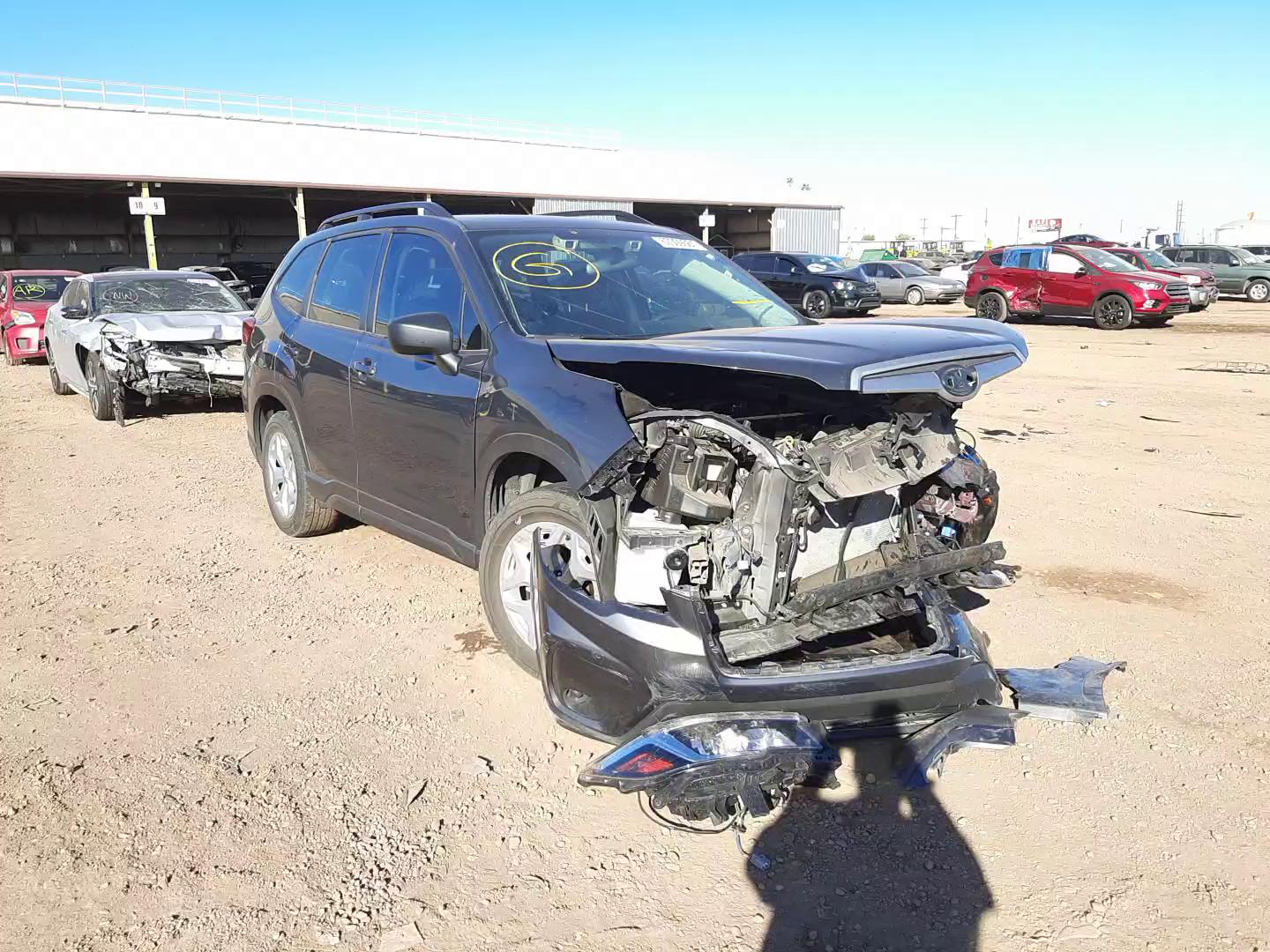 2020 SUBARU FORESTER JF2SKADC2LH469708