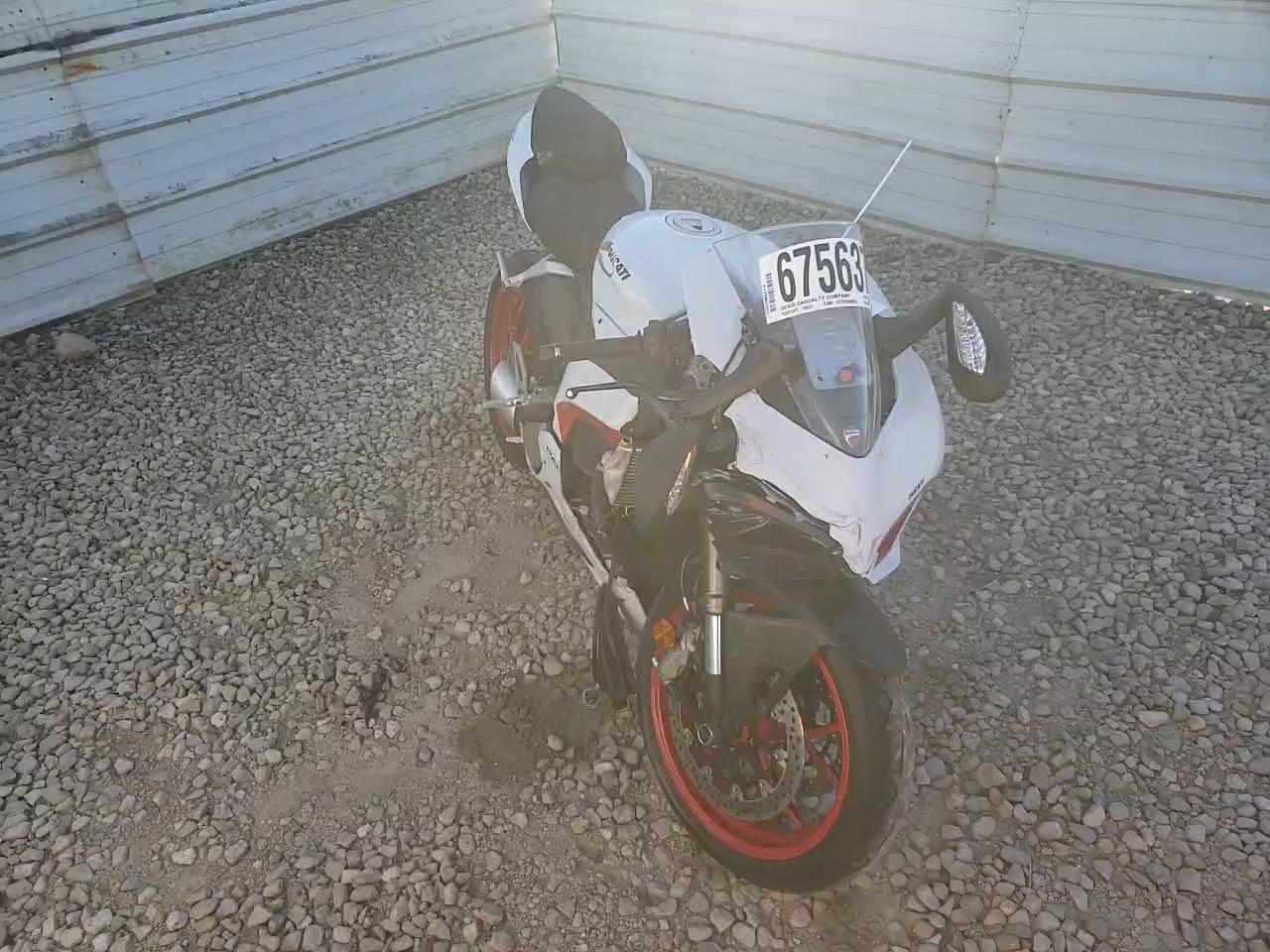 2021 DUCATI PANIGALE V ZDMHAATW3MB005021