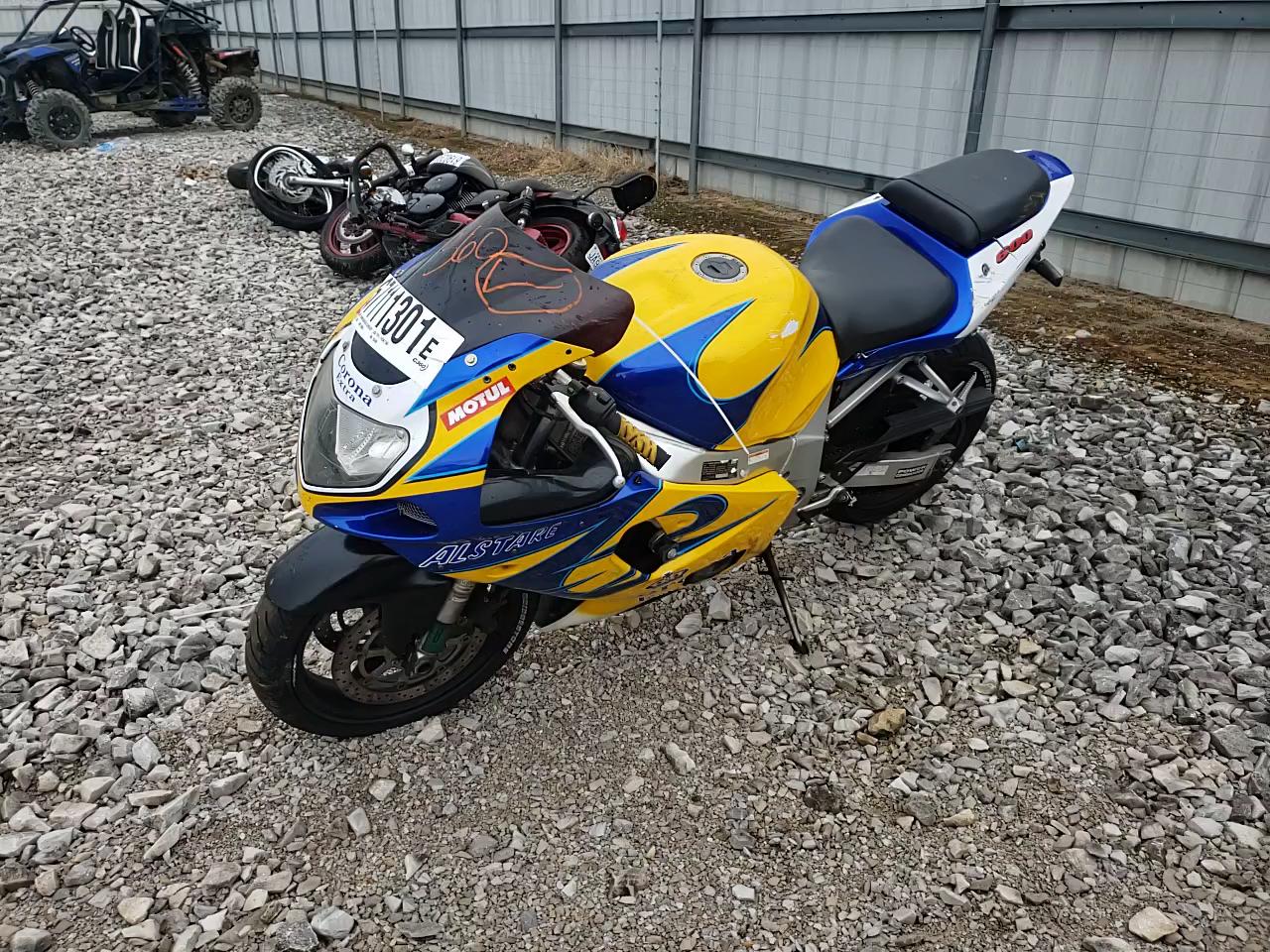 2001 SUZUKI GSX-R600 JS1GN7BA812103469