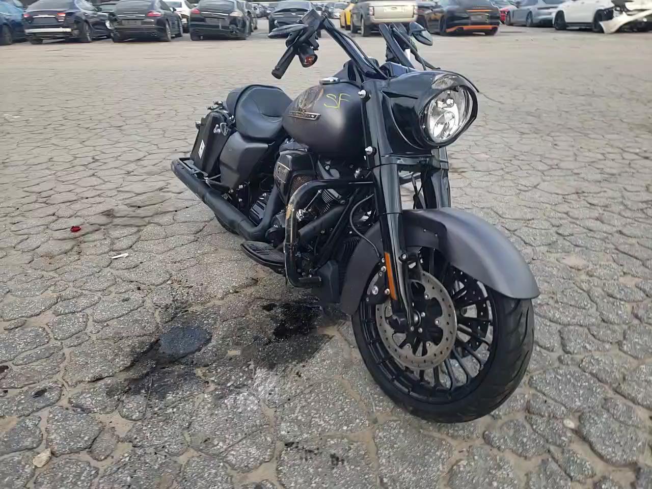 2017 HARLEY-DAVIDSON FLHRXS 1HD1KVC24HB653664