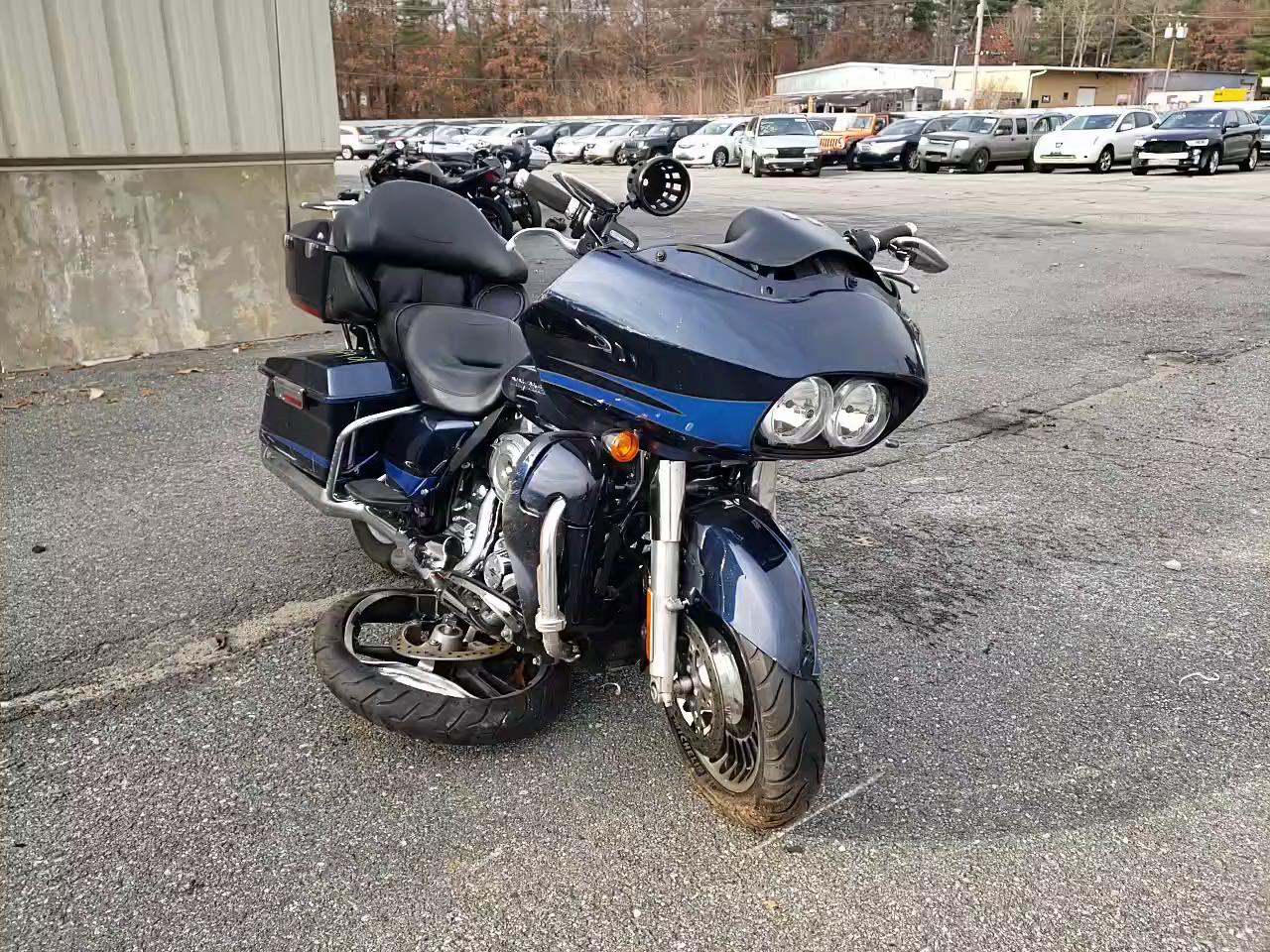 2013 HARLEY-DAVIDSON FLTRU ROAD 1HD1KGM16DB607670