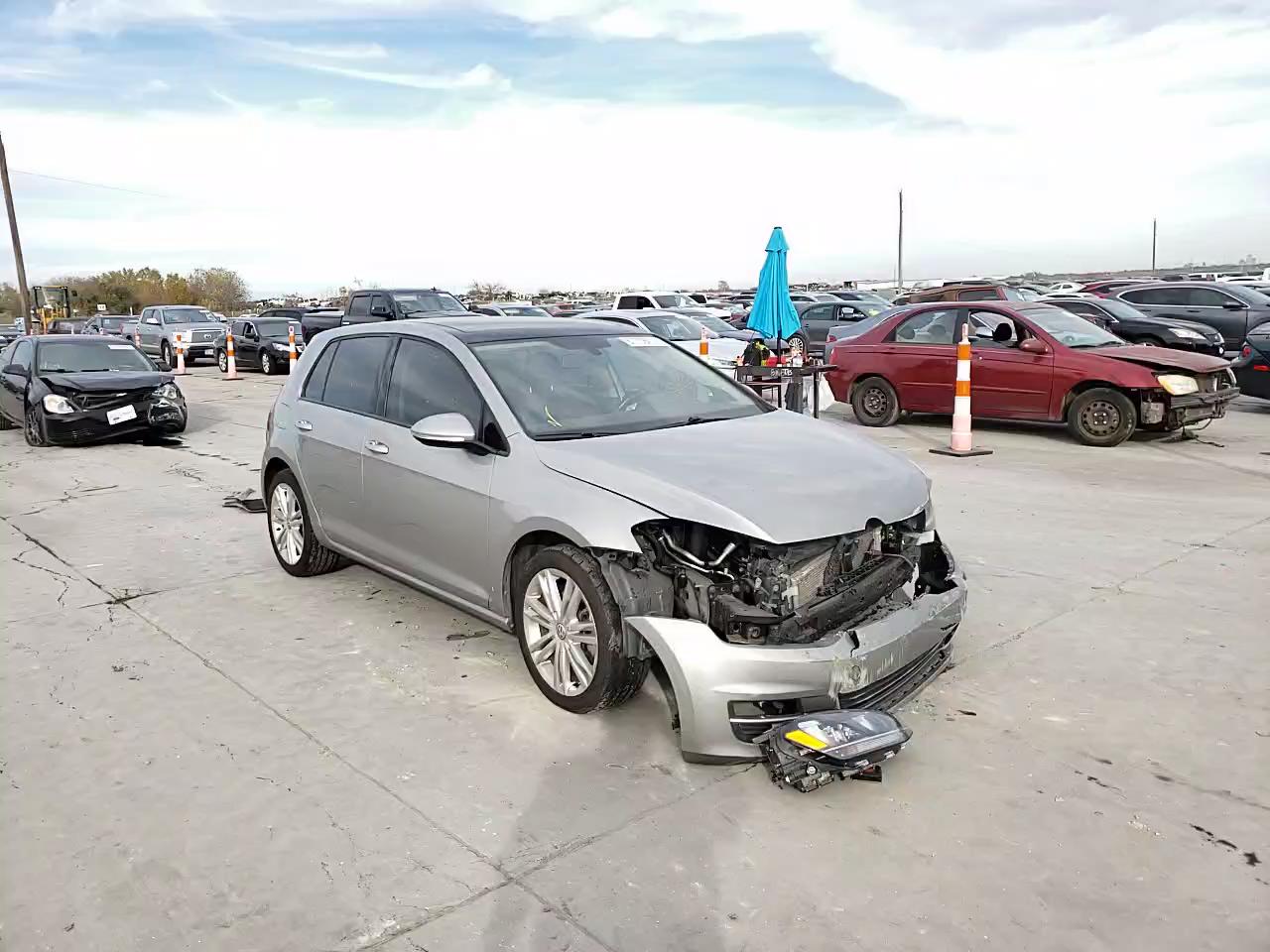 2015 VOLKSWAGEN GOLF TDI 3VW2A7AU7FM092386