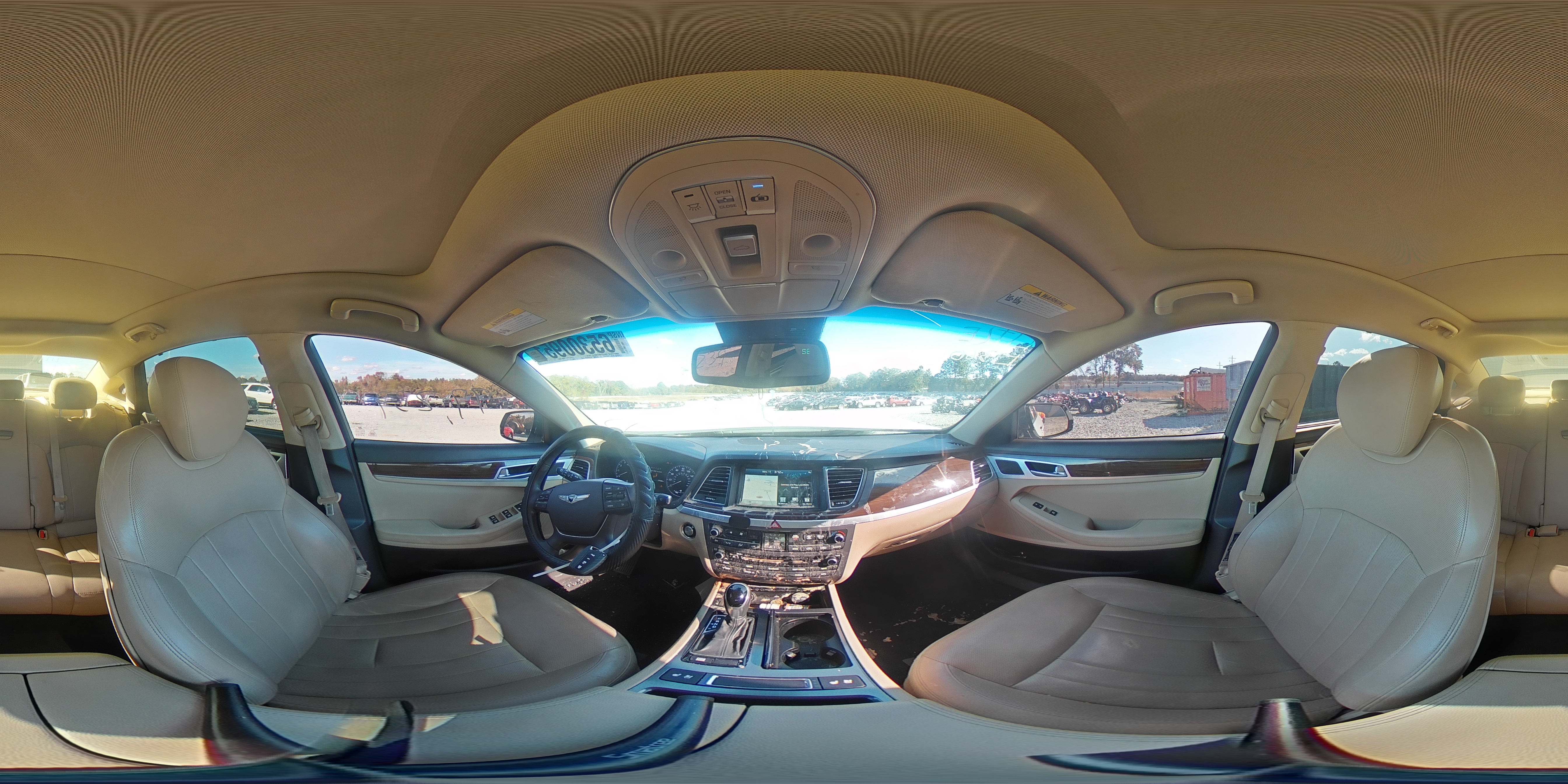 2016 HYUNDAI GENESIS KMHGN4JE0GU137889