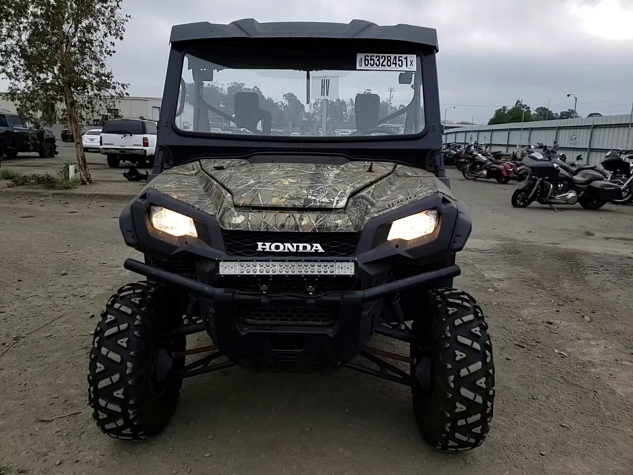 2016 HONDA SXS1000 1HFVE04N5G4000081