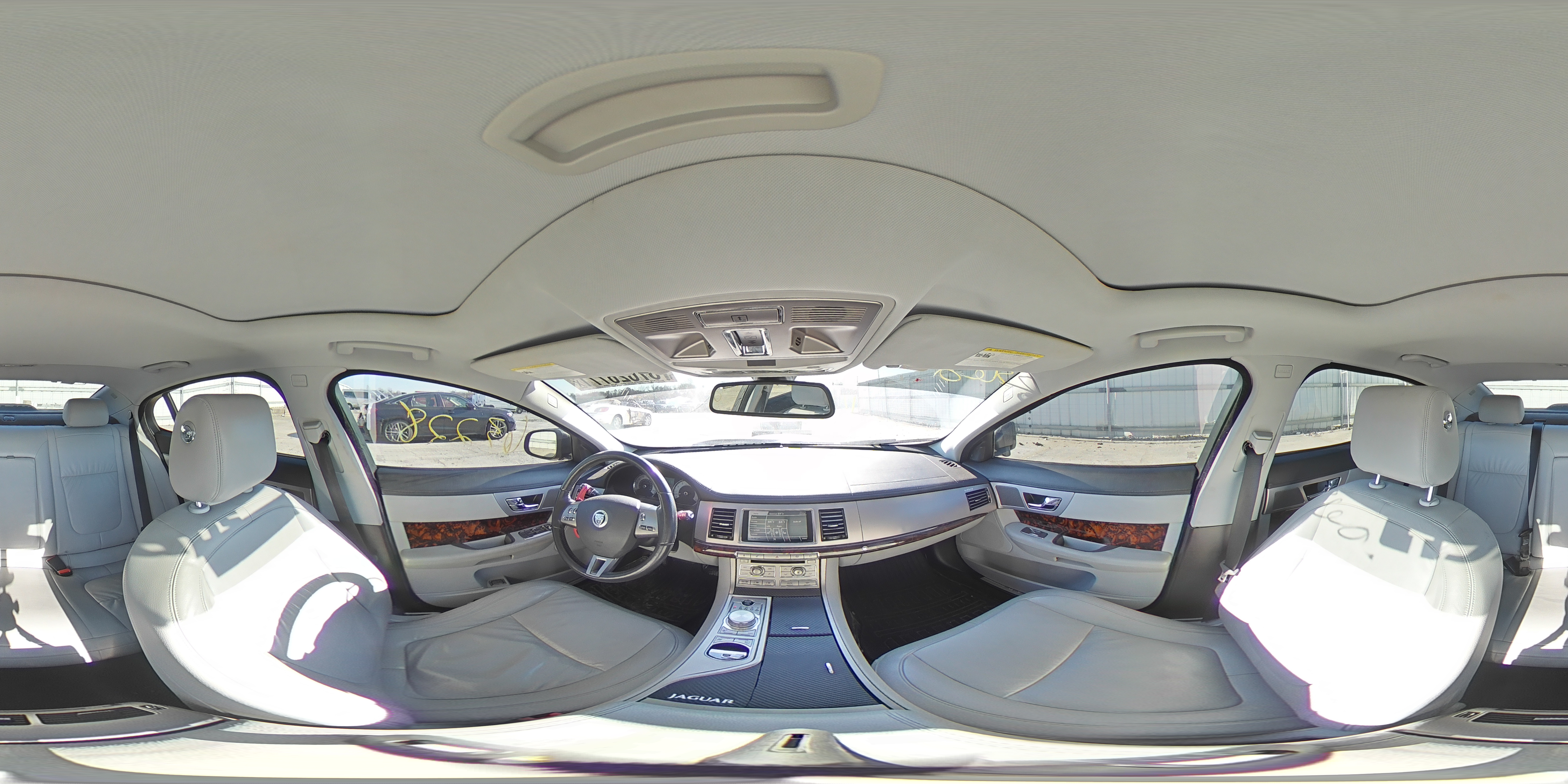 2011 JAGUAR XF SAJWA0FB6BLR93653