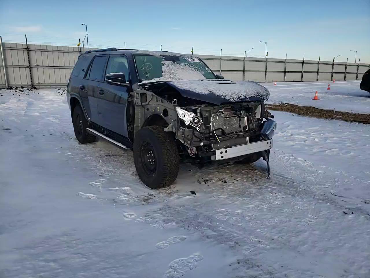 2021 TOYOTA 4RUNNER VE JTEHU5JR5M5968861