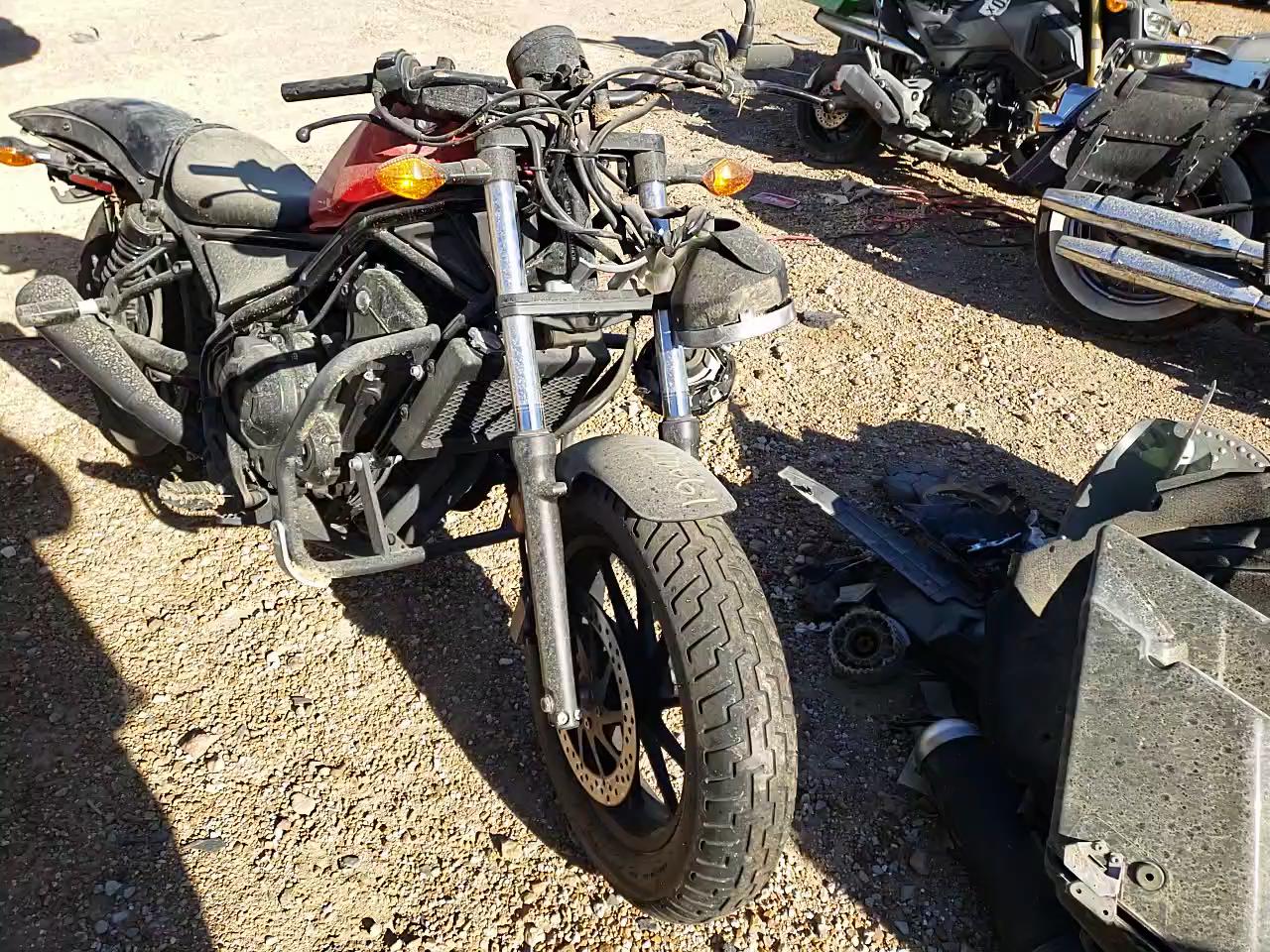 2017 HONDA CMX500 MLHPC5604H5002419