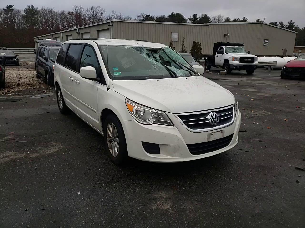 2012 VOLKSWAGEN ROUTAN SE 2C4RVABG0CR390312