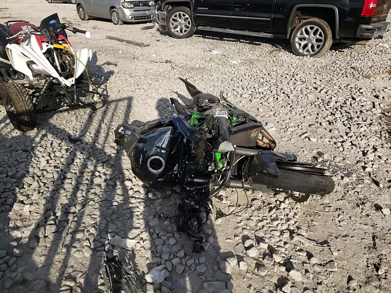 2019 KAWASAKI ZX1002 JKBZXVJ1XKA000114