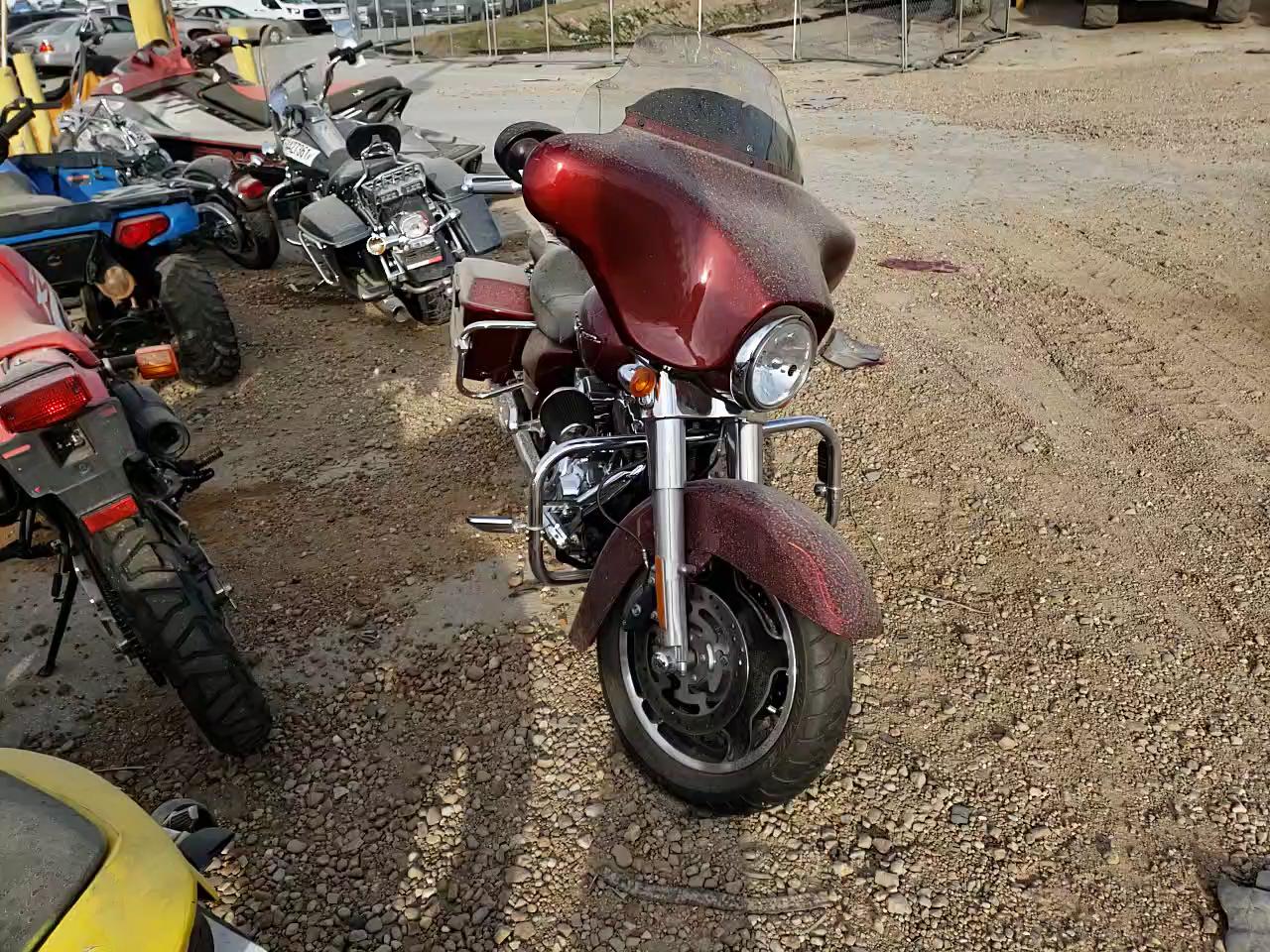 2009 HARLEY-DAVIDSON FLHX 1HD1KB4159Y640764
