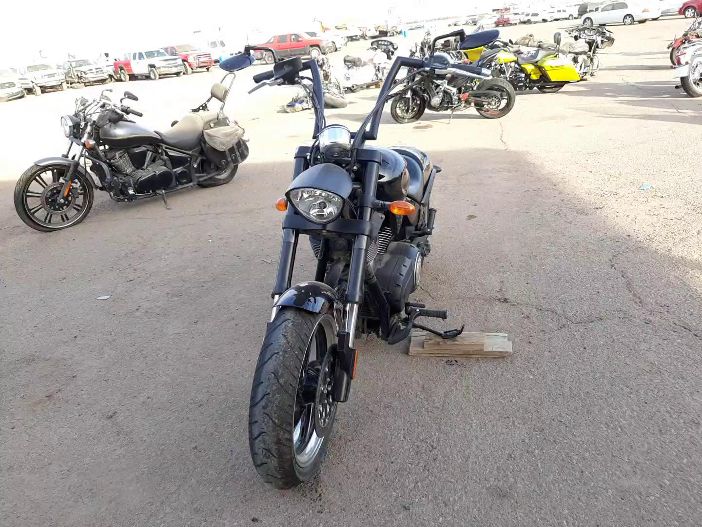 2014 VICTORY MOTORCYCLES HAMMER 8-B 5VPHA36N6E3027389