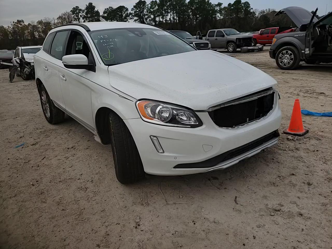 2014 VOLVO XC60 3.2 YV4952DL0E2548940