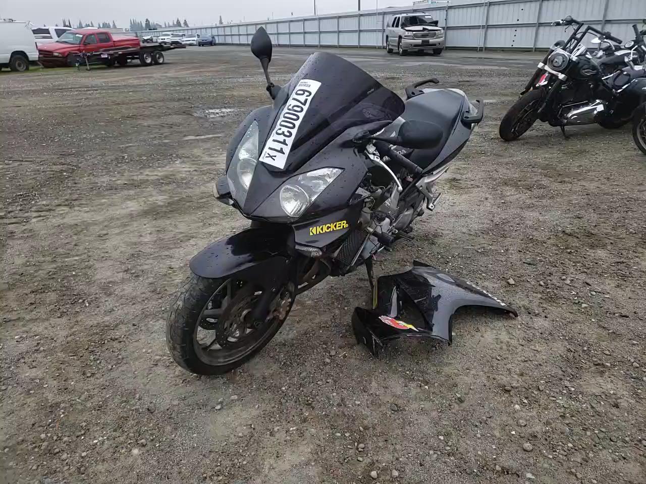 2006 HONDA VFR800 A JH2RC46476M800335