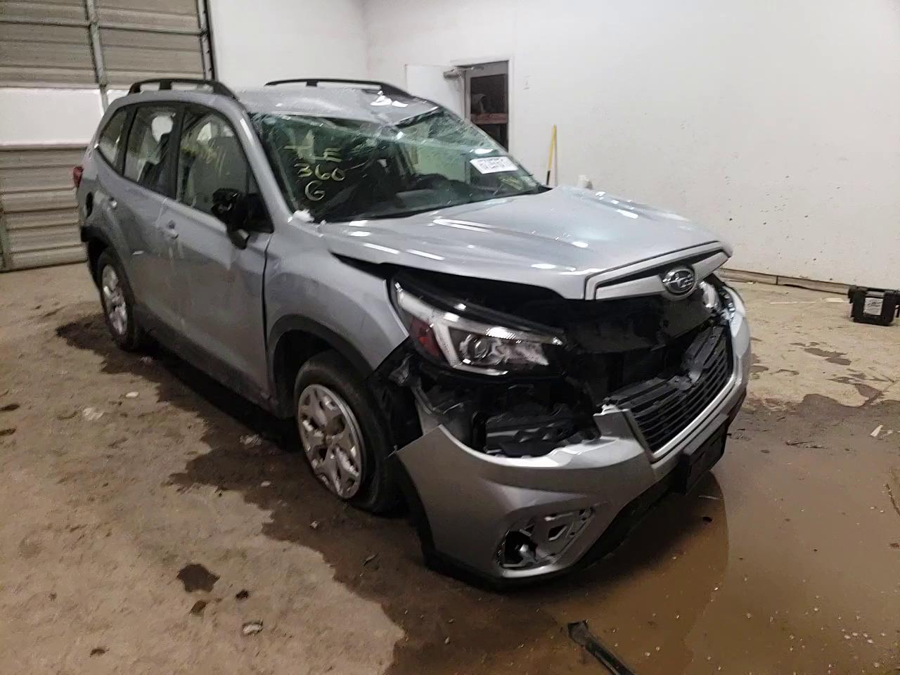 2019 SUBARU FORESTER JF2SKACC3KH539264