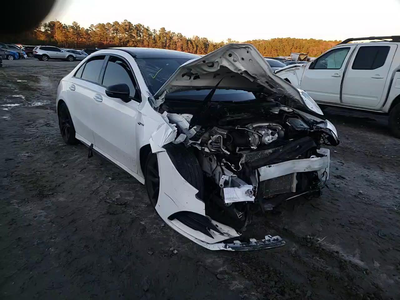 2021 MERCEDES-BENZ A 35 AMG W1K3G5BB1MJ262930