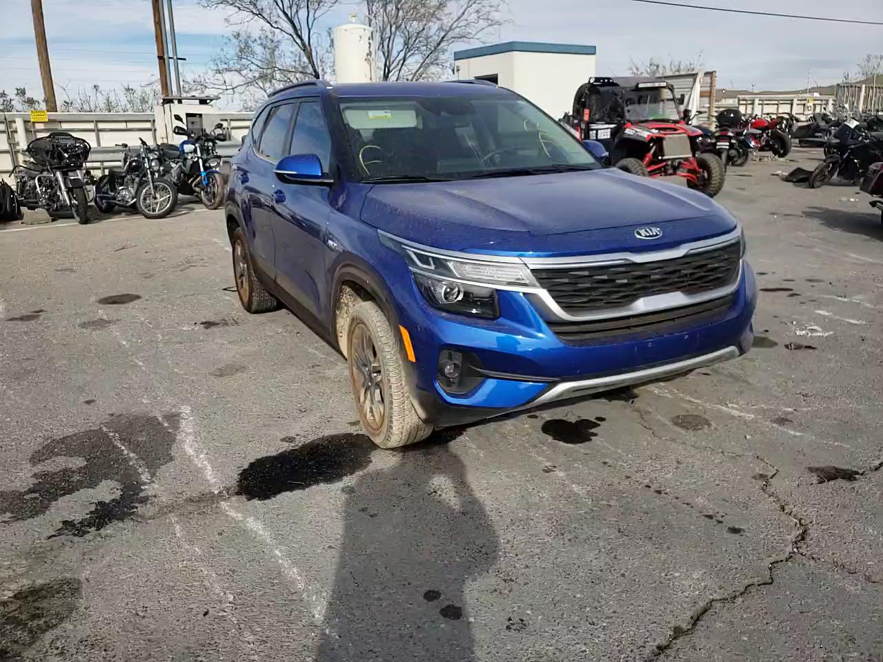 2021 KIA SELTOS S KNDEUCAA6M7156298