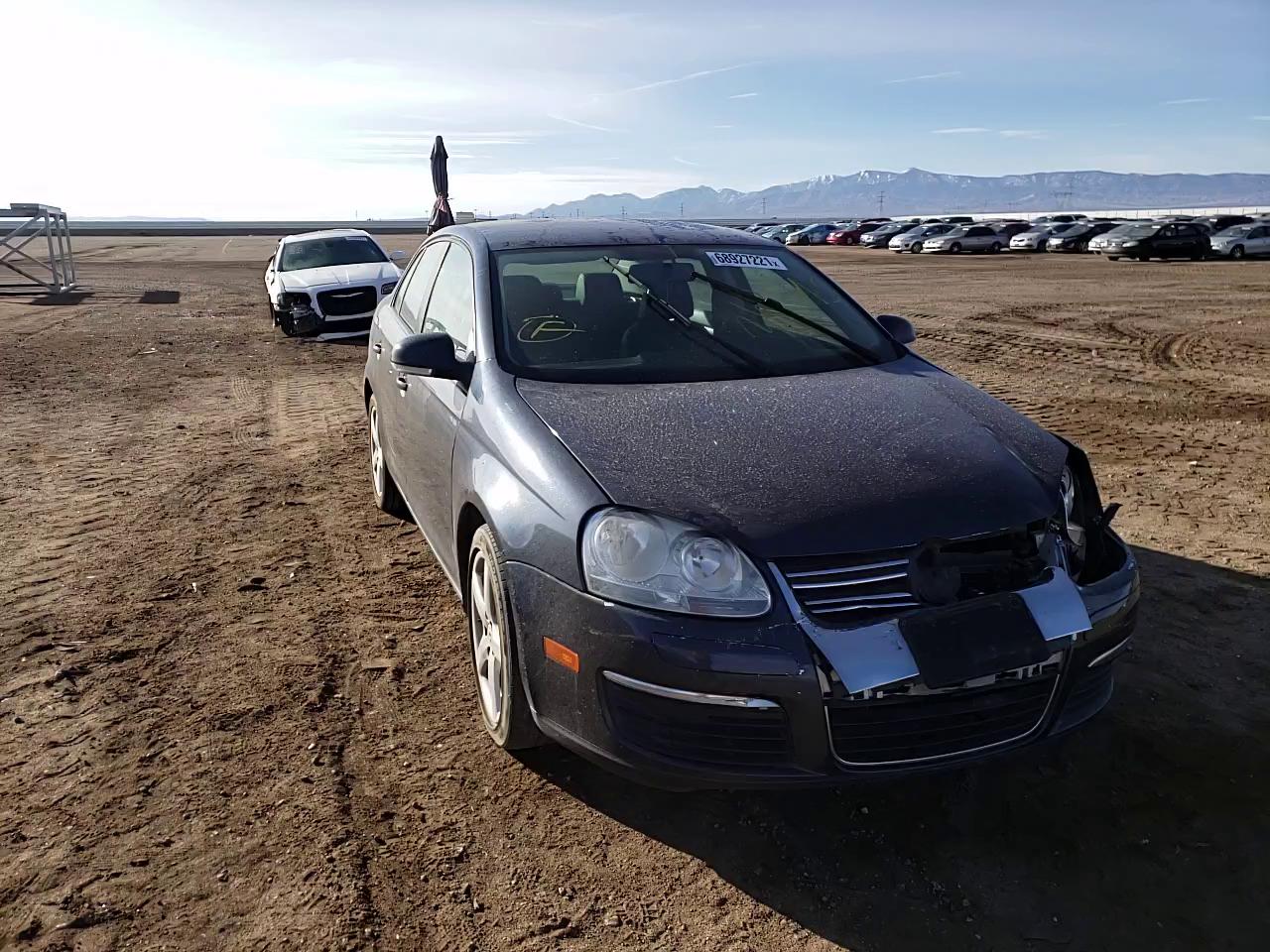 2010 VOLKSWAGEN JETTA LIMI 3VWAZ7AJ2AM127855