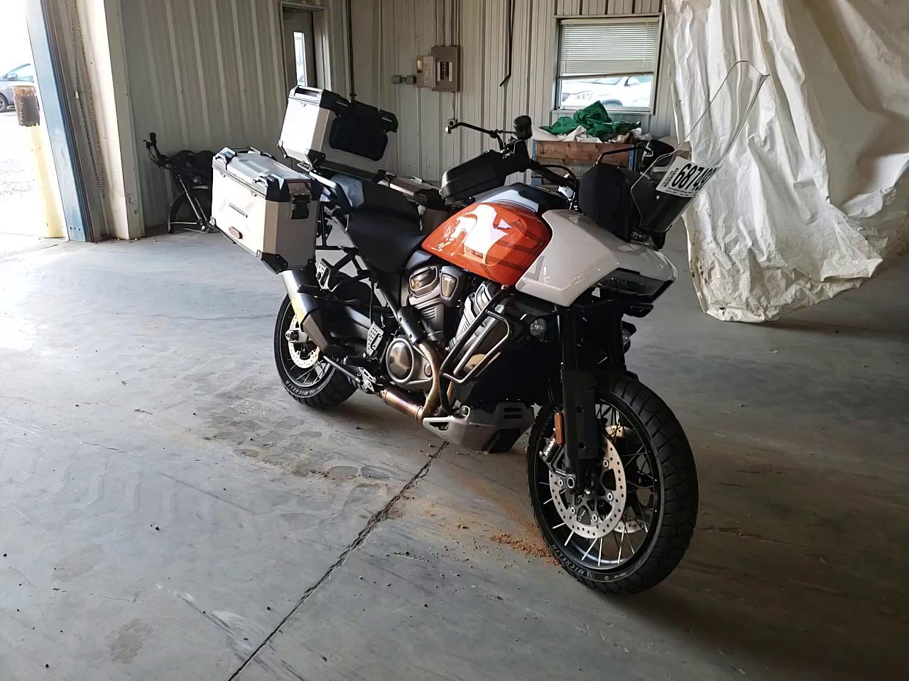 2021 HARLEY-DAVIDSON RA1250 S 1HD1ZES15MB304060