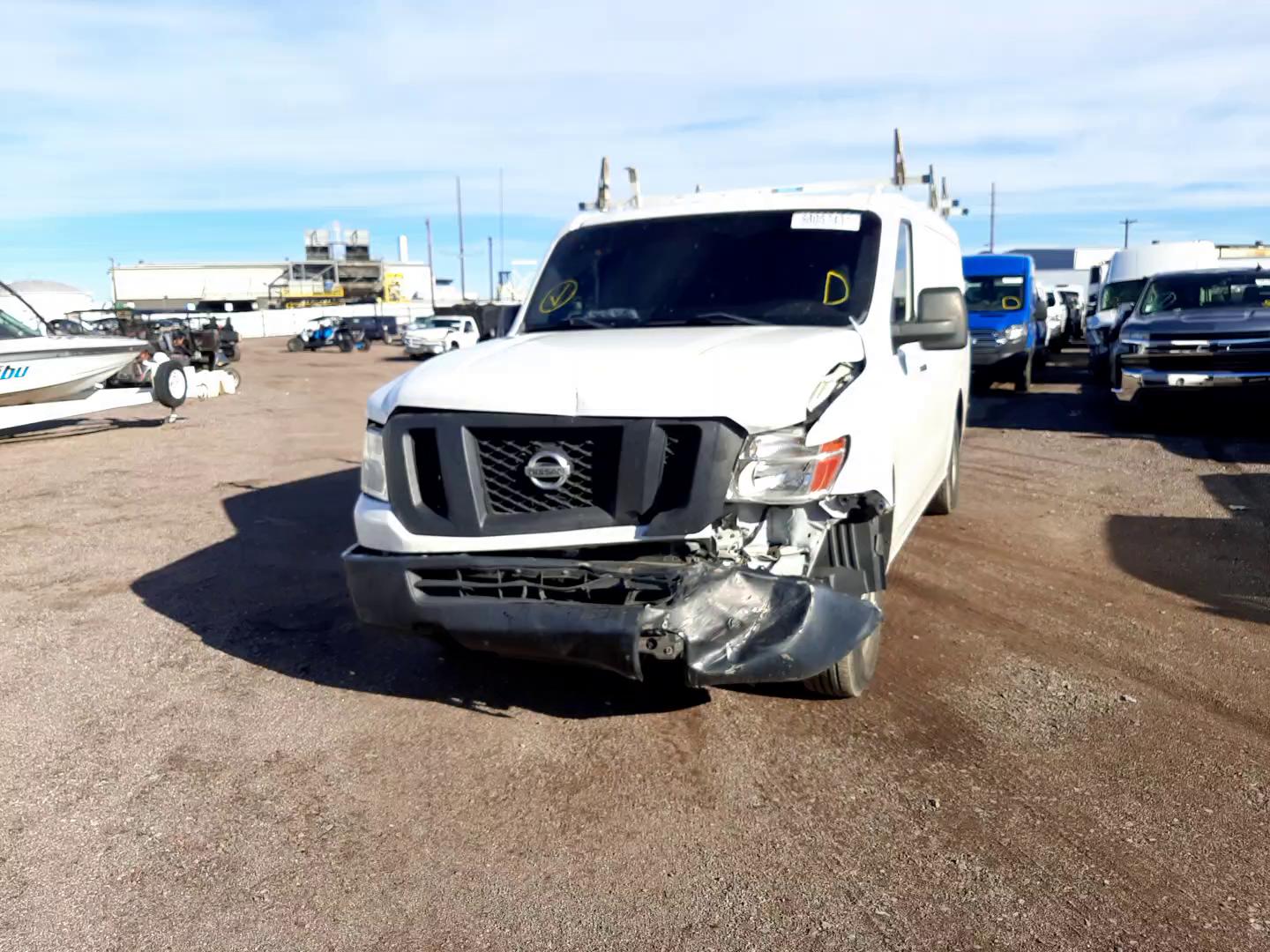 2012 NISSAN NV 1500 1N6BF0KL3CN111631