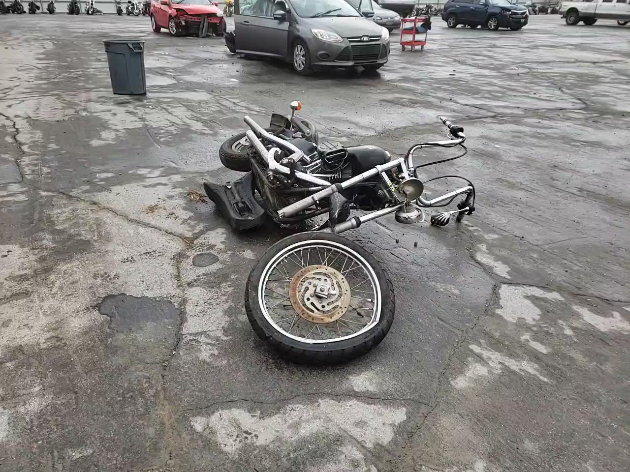 2000 HARLEY-DAVIDSON FXSTB 1HD1BTY17YY072497