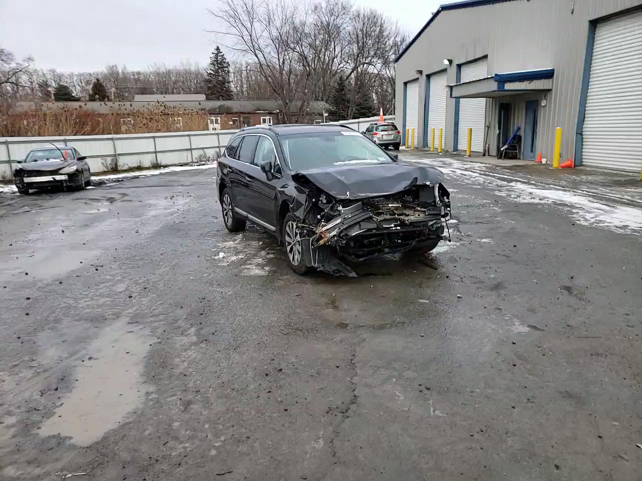 2017 SUBARU OUTBACK TO 4S4BSETC8H3355171