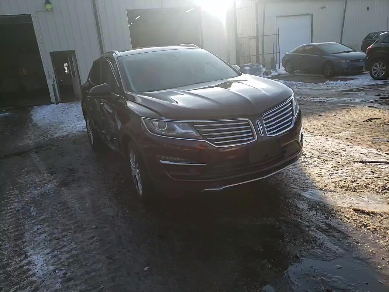 2017 LINCOLN MKC RESERV 5LMCJ3D92HUL49307