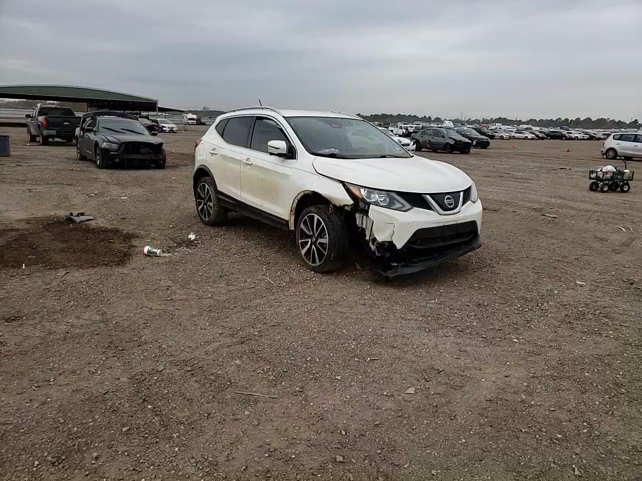 2019 NISSAN ROGUE S/SL JN1BJ1CP1KW231741