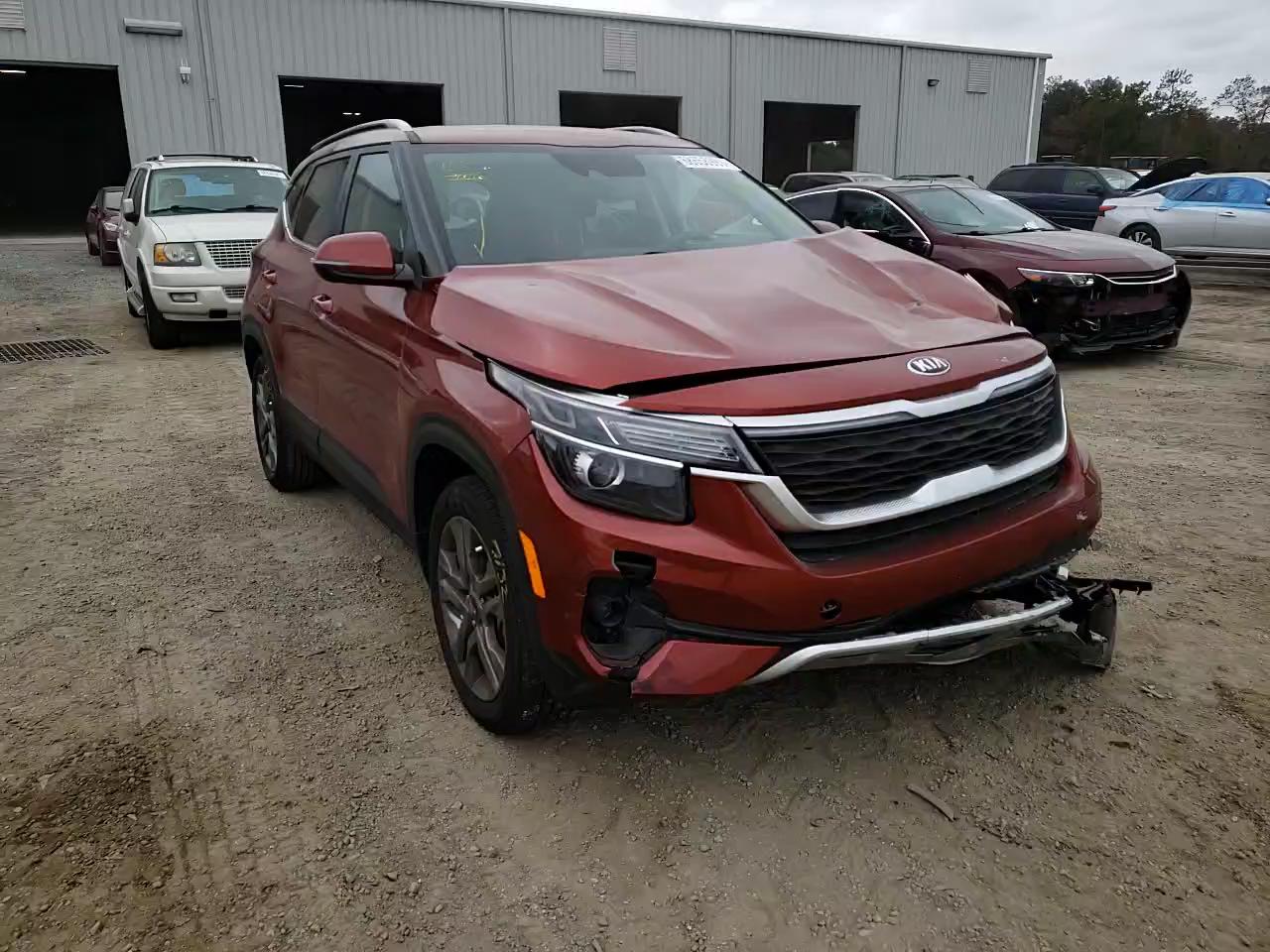 2021 KIA SELTOS S KNDEU2AA8M7126326