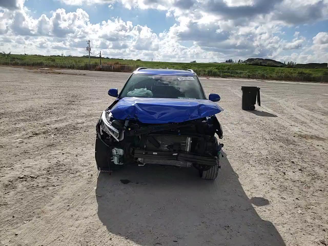 2021 KIA SELTOS SX KNDETCA23M7042125