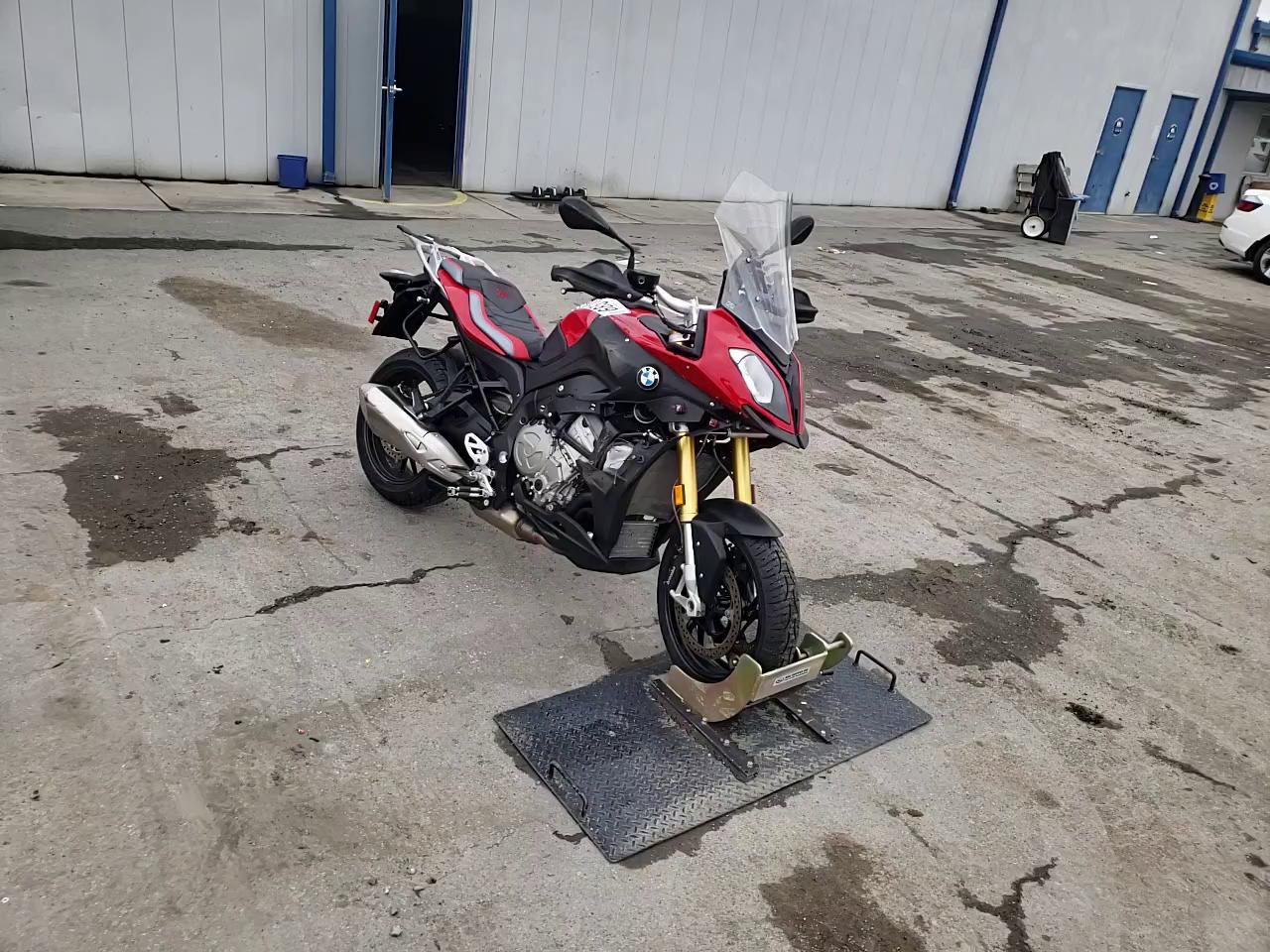 2016 BMW S 1000 XR WB10D1303GZ463131